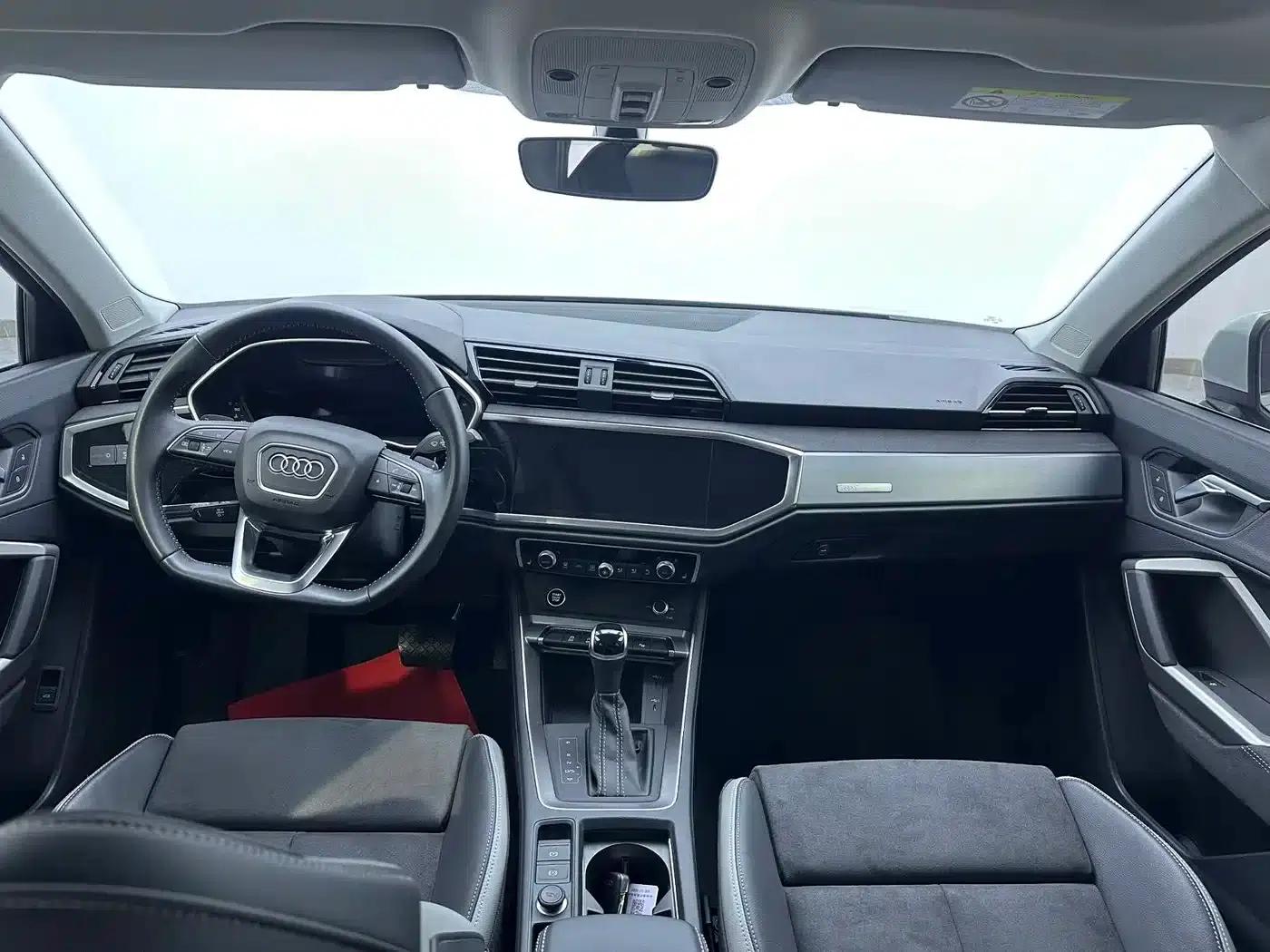 Audi Q3 2022 35 TFSI Fashion Dynamic Edition — миниатюра 10