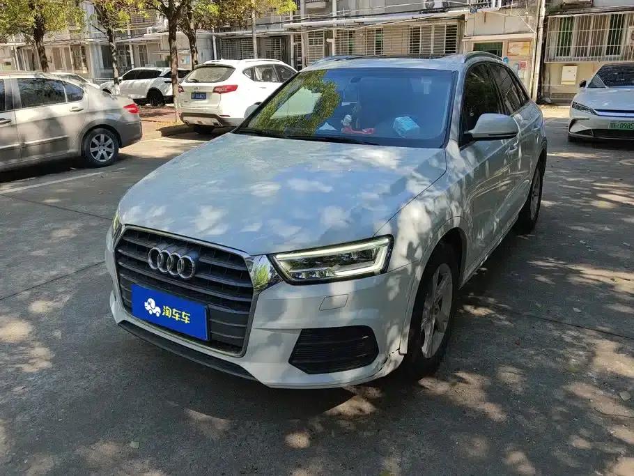 Audi Q3 2018 30th Anniversary Edition 30 TFSI Fashion Model — миниатюра 1