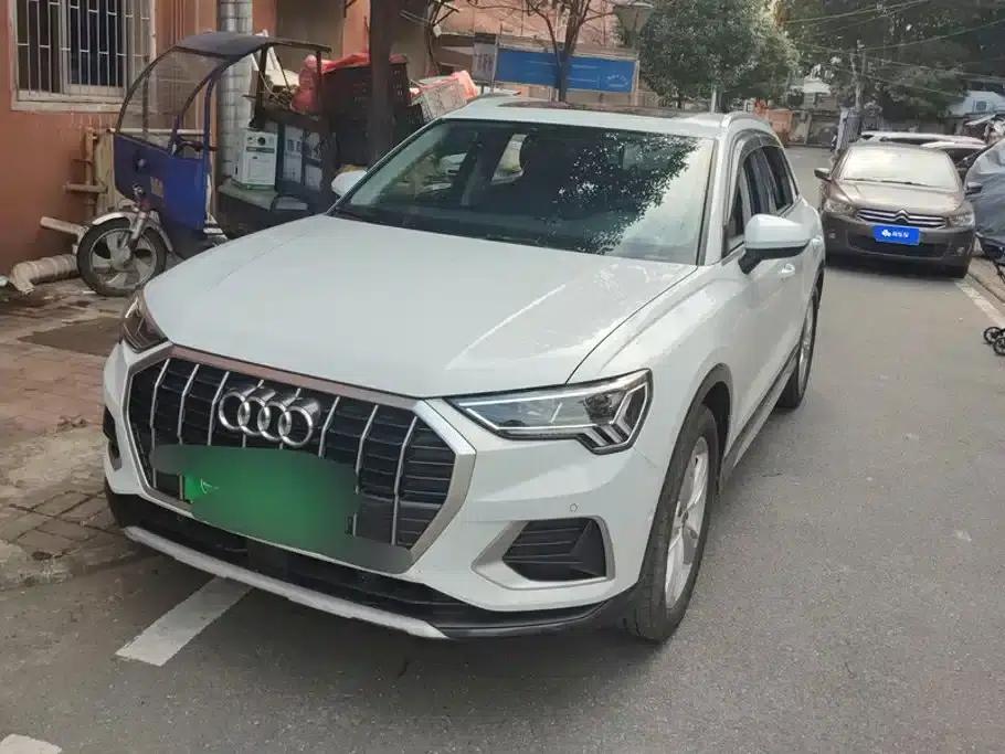 Audi Q3 2022 35 TFSI Fashion Elegance — миниатюра 1
