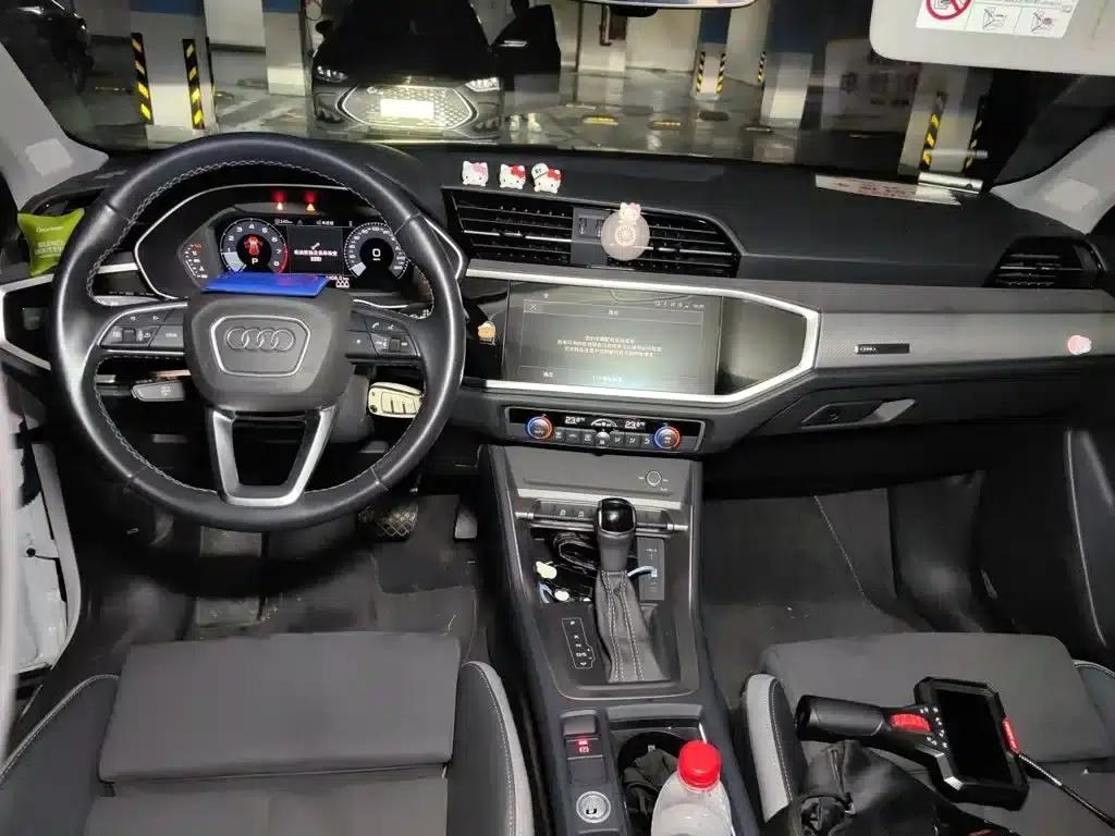 Audi Q3 2022 35 TFSI Progressive Dynamic — миниатюра 5