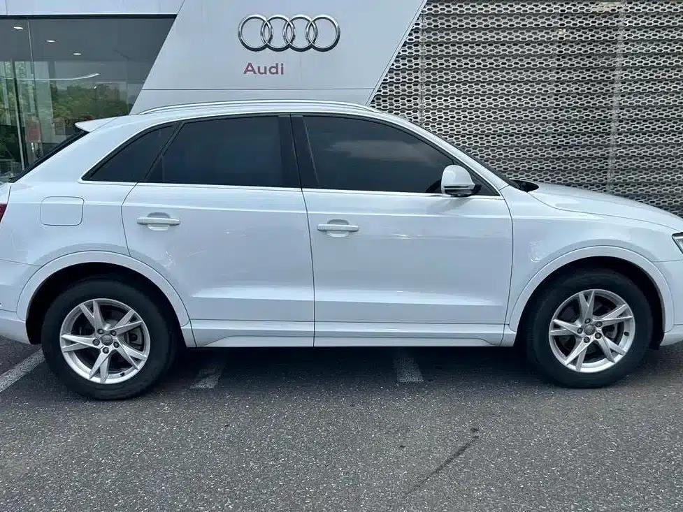 Audi Q3 2018 30th Anniversary Edition 35 TFSI Fashion Model — миниатюра 3