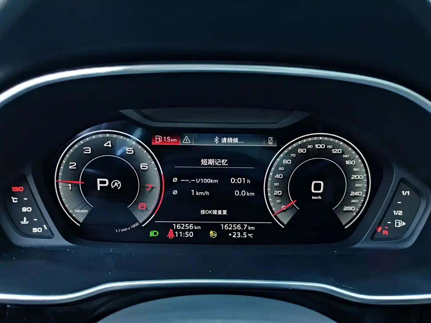 Audi Q3 2022 35 TFSI Fashion Dynamic Edition — миниатюра 11