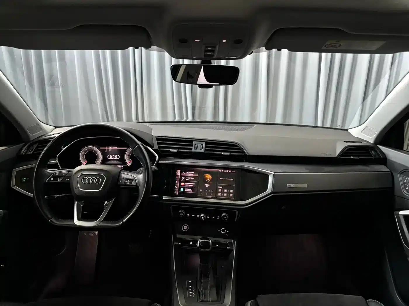 Audi Q3 2022 35 TFSI Fashion Dynamic Edition — миниатюра 11