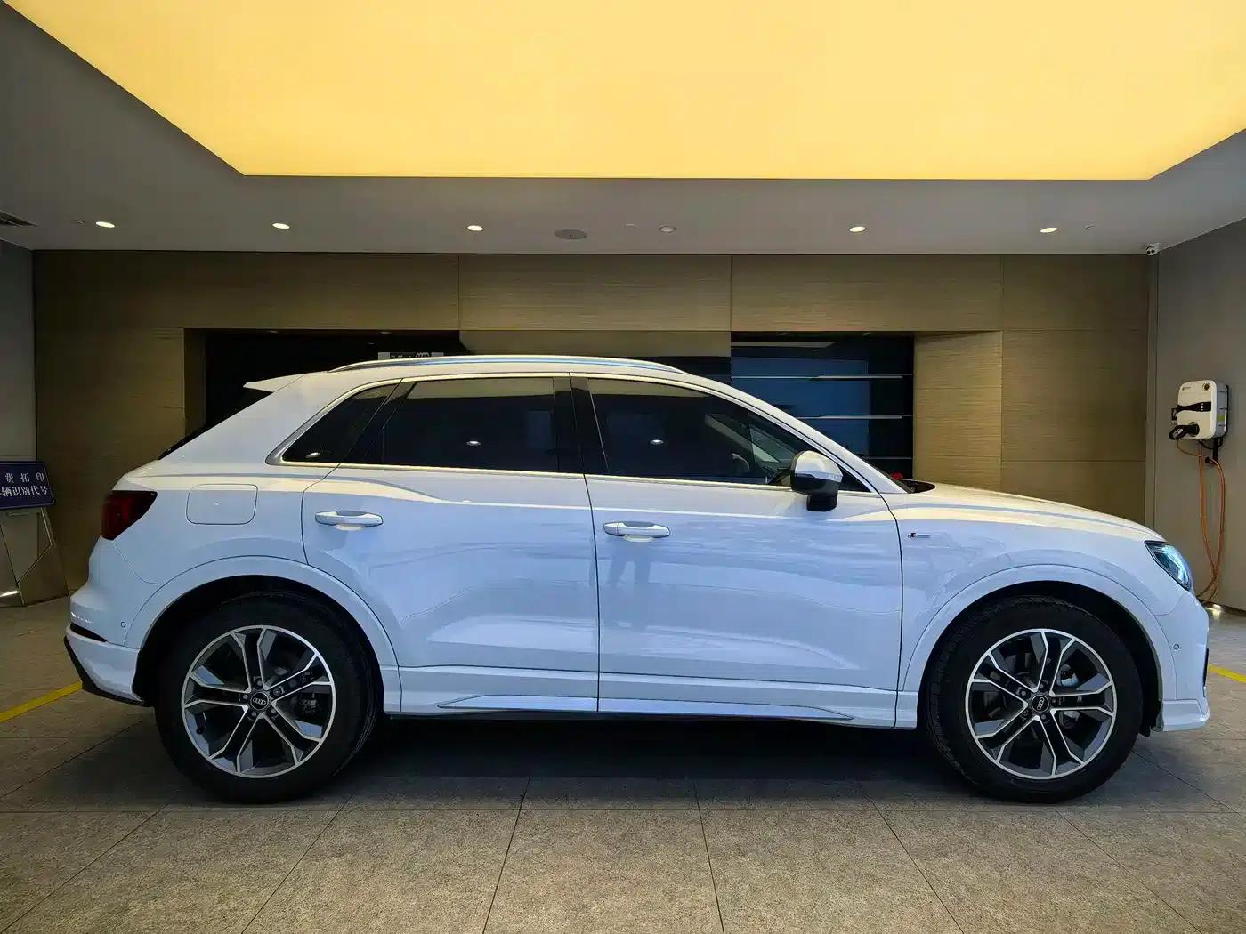 Audi Q3 2022 40 TFSI Fashion Dynamic — миниатюра 2