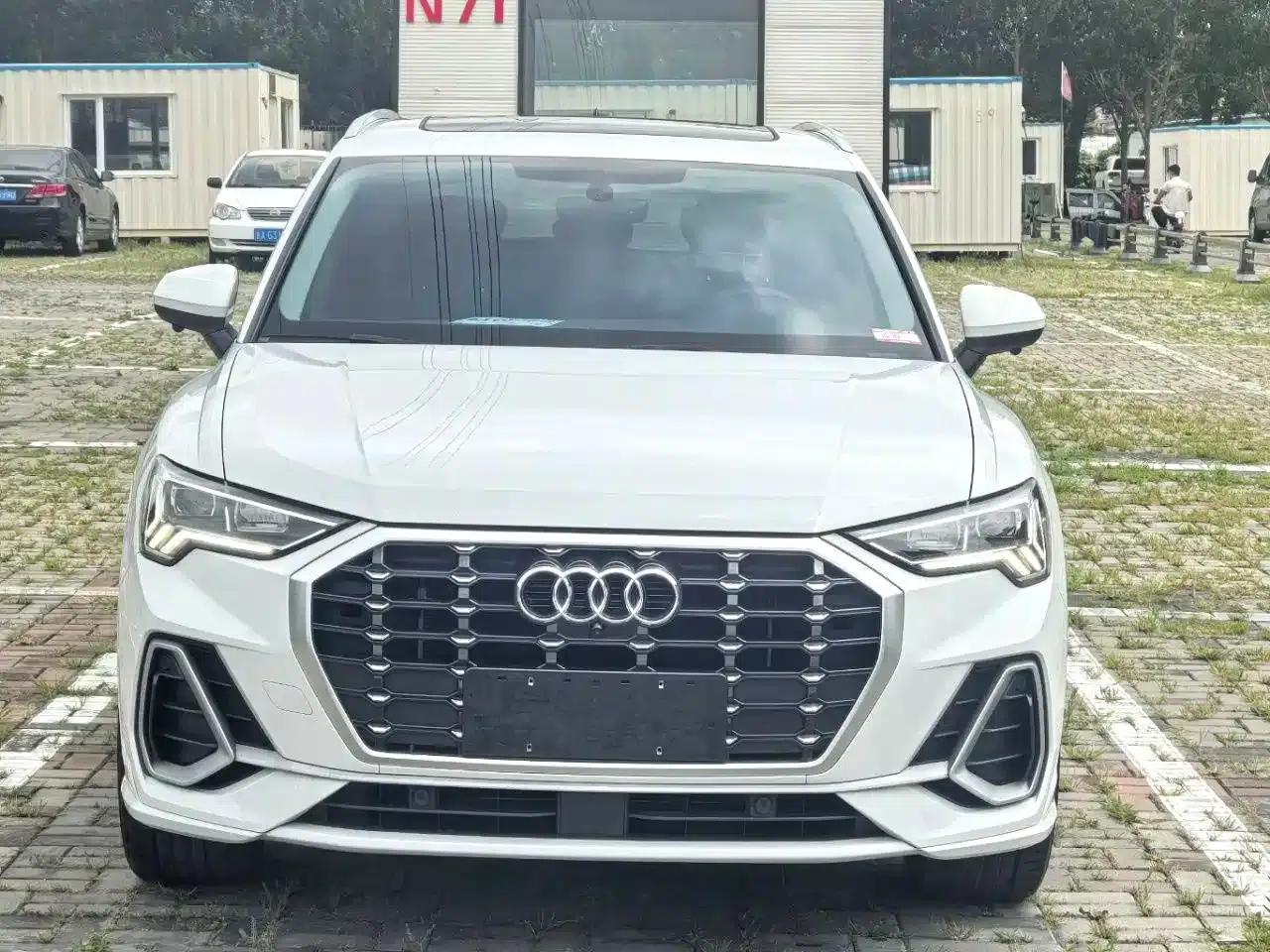 Audi Q3 2023 35 TFSI Fashion Dynamic (1.4T) — миниатюра 2