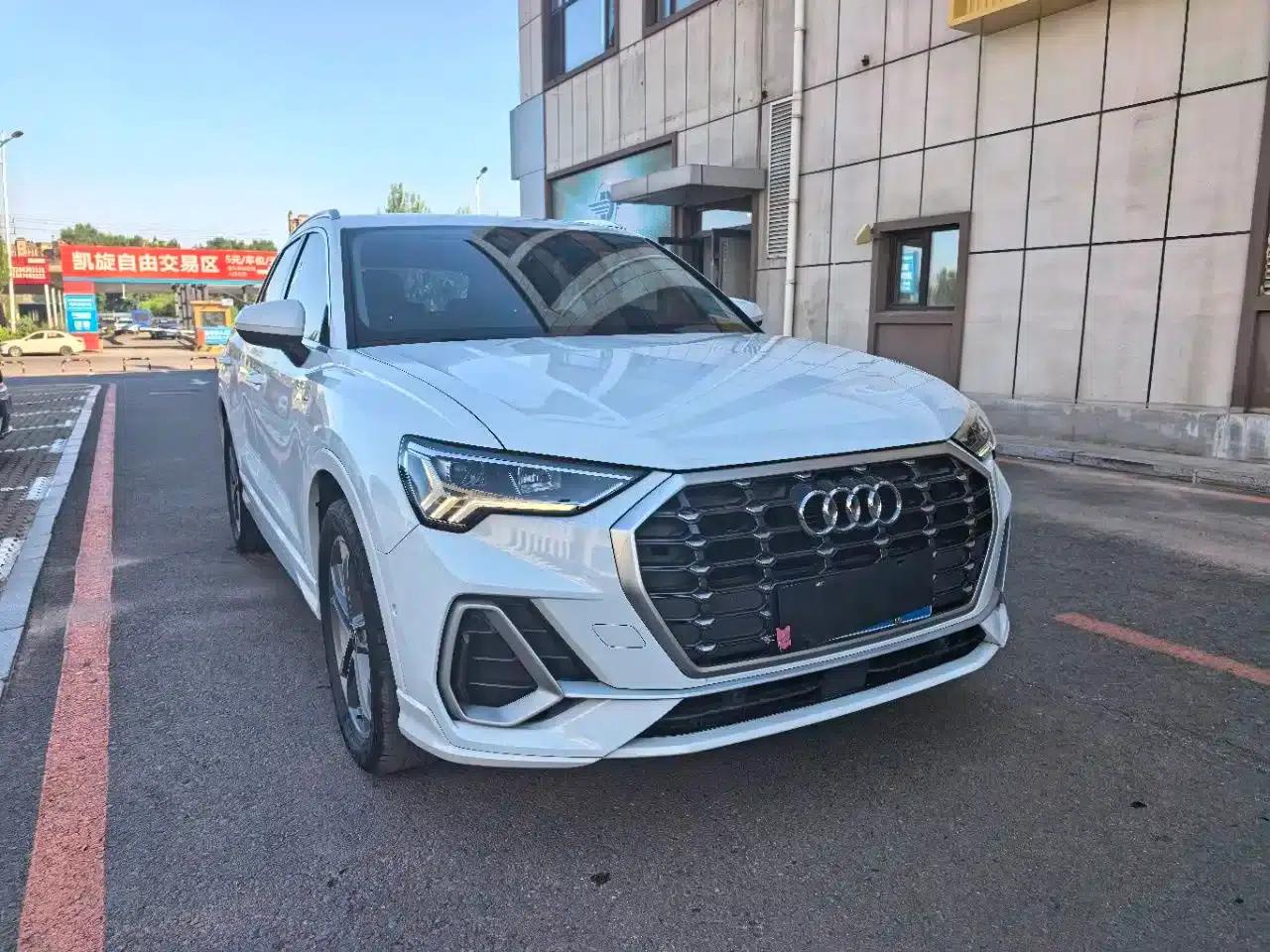 Audi Q3 2023 35 TFSI Fashion Dynamic (1.4T) — миниатюра 1