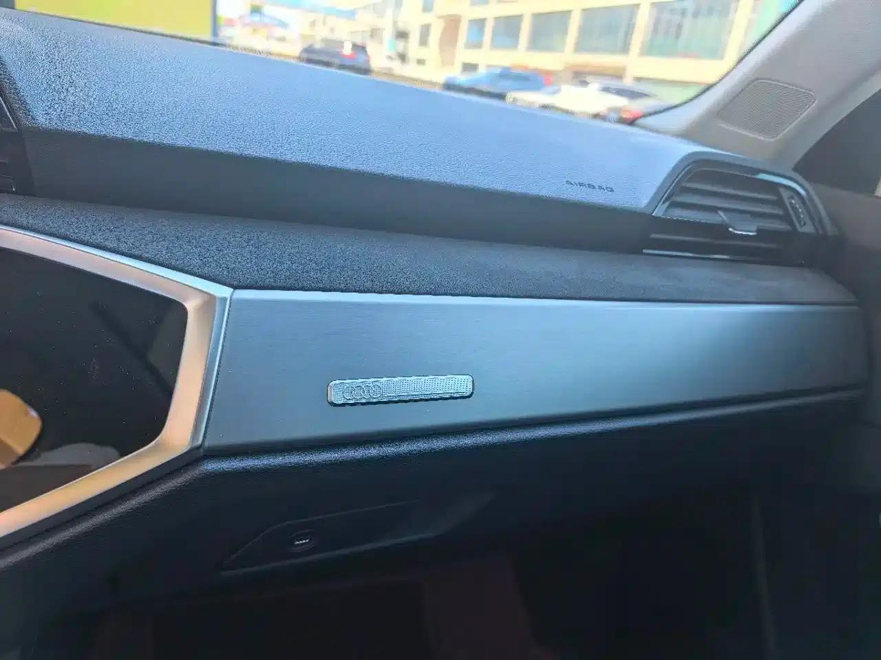 Audi Q3 2023 35 TFSI Fashion Dynamic (1.4T) — миниатюра 11