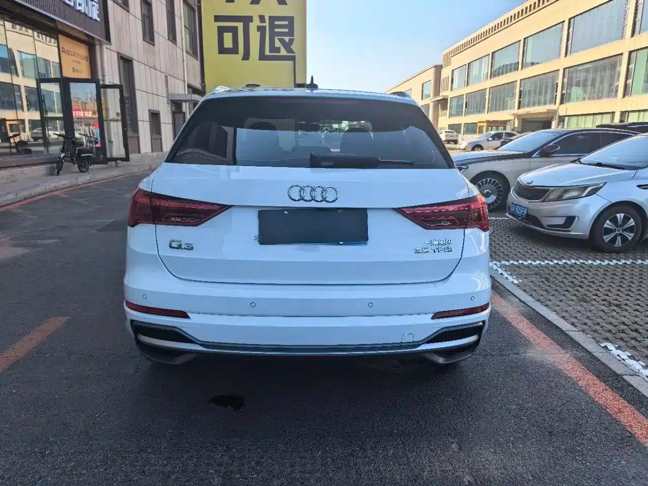 Audi Q3 2023 35 TFSI Fashion Dynamic (1.4T) — миниатюра 5