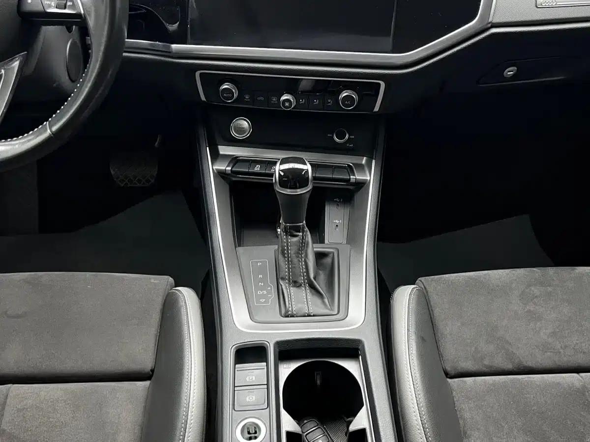 Audi Q3 2022 35 TFSI Progressive Dynamic — миниатюра 11