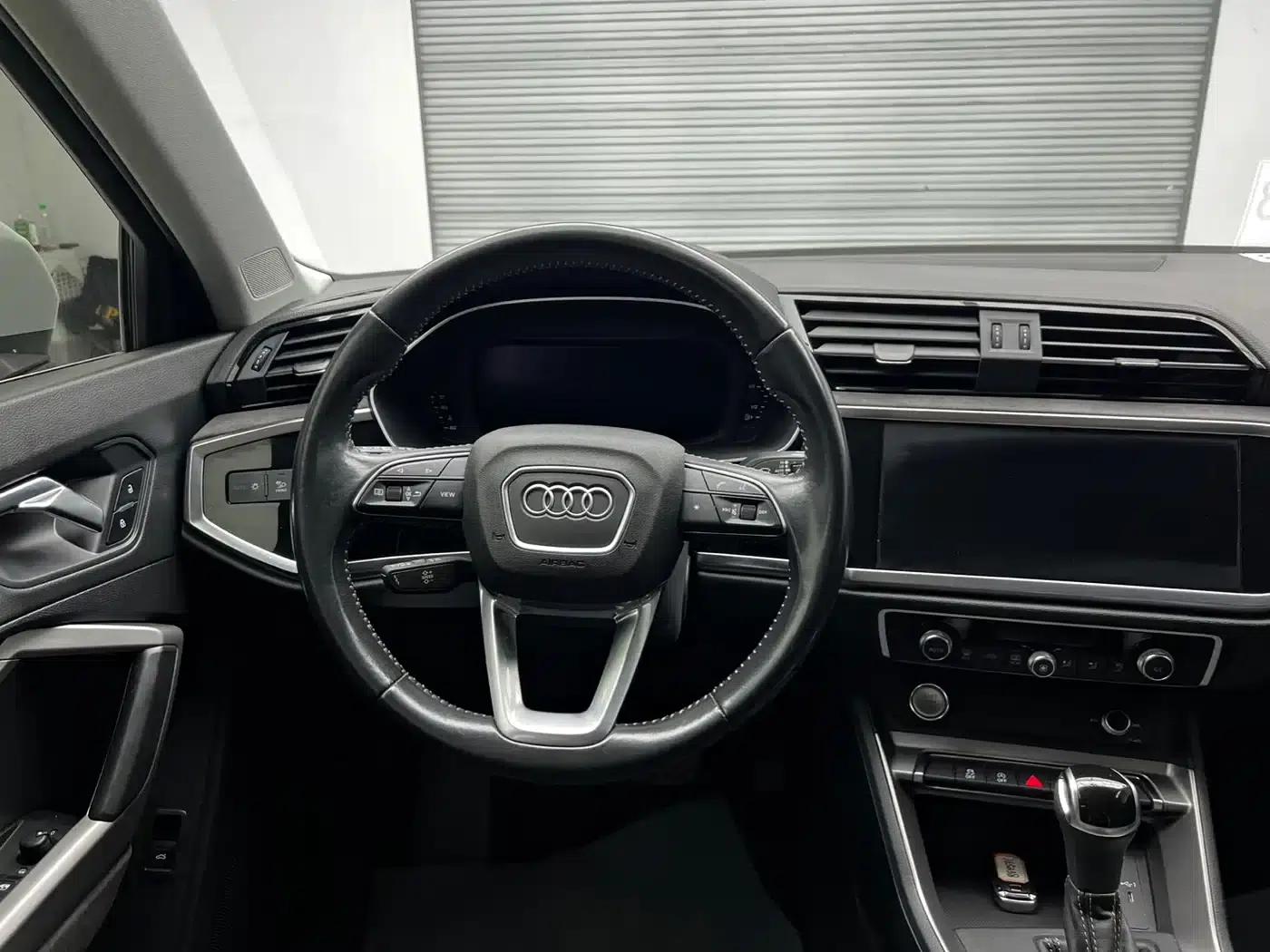 Audi Q3 2022 35 TFSI Progressive Dynamic — миниатюра 10
