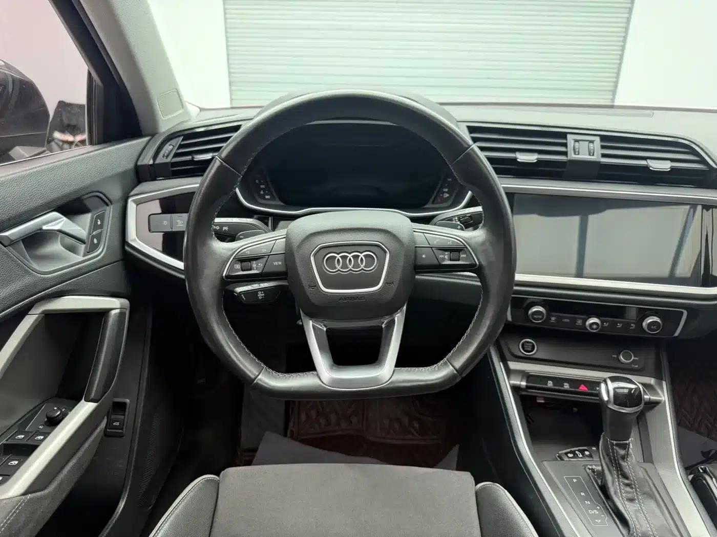 Audi Q3 2022 35 TFSI Fashion Dynamic Edition — миниатюра 13