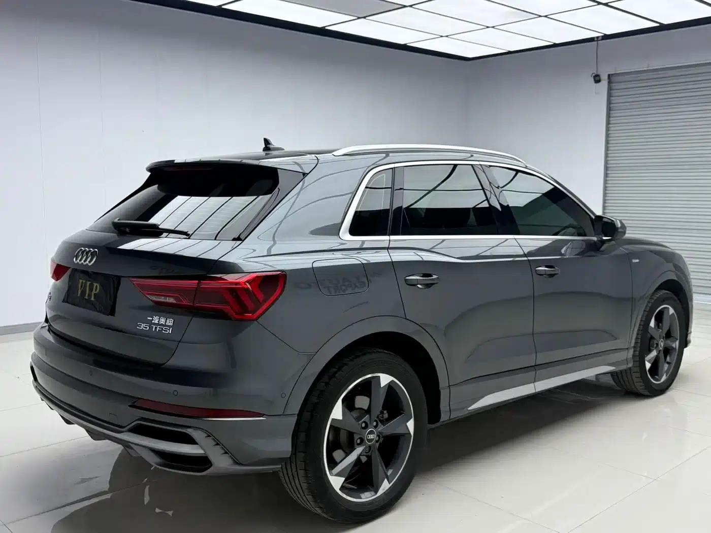 Audi Q3 2022 35 TFSI Fashion Dynamic Edition — миниатюра 4