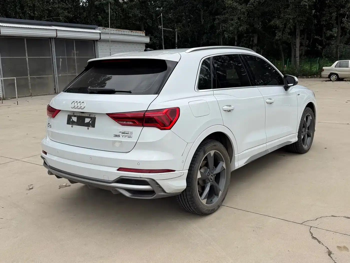 Audi Q3 2022 35 TFSI Fashion Dynamic Edition — миниатюра 4