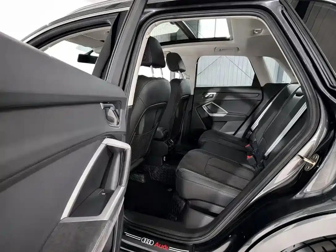 Audi Q3 2022 35 TFSI Fashion Dynamic Edition — миниатюра 10