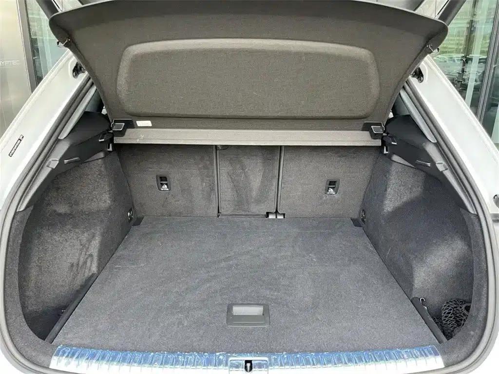 Audi Q3 2024 35 TFSI Fashion Elegance — миниатюра 9