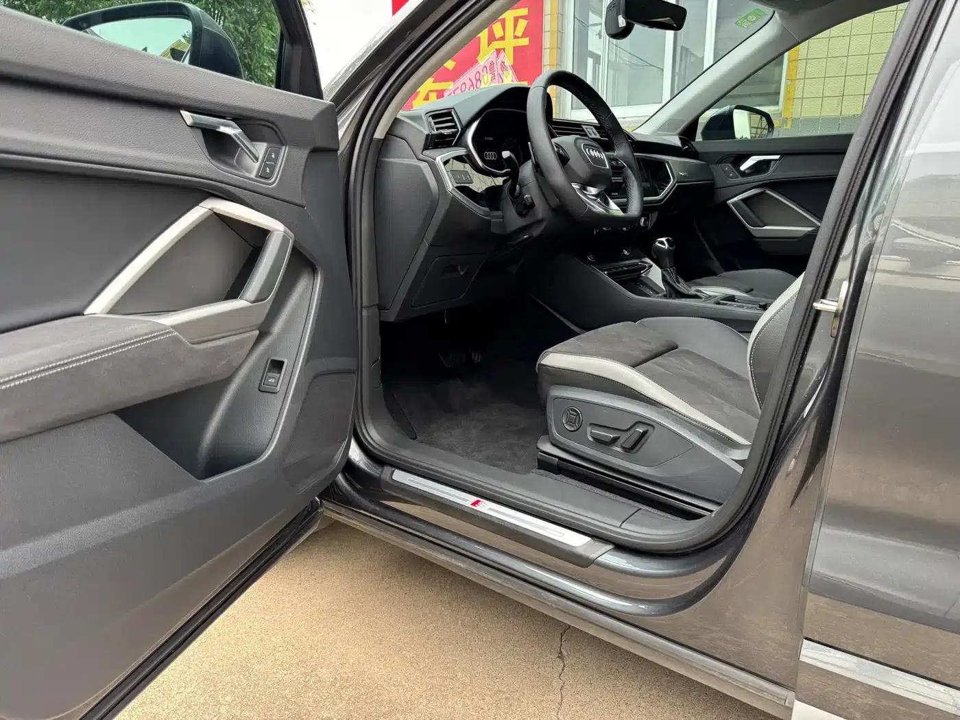 Audi Q3 2022 35 TFSI Fashion Dynamic Edition — миниатюра 3