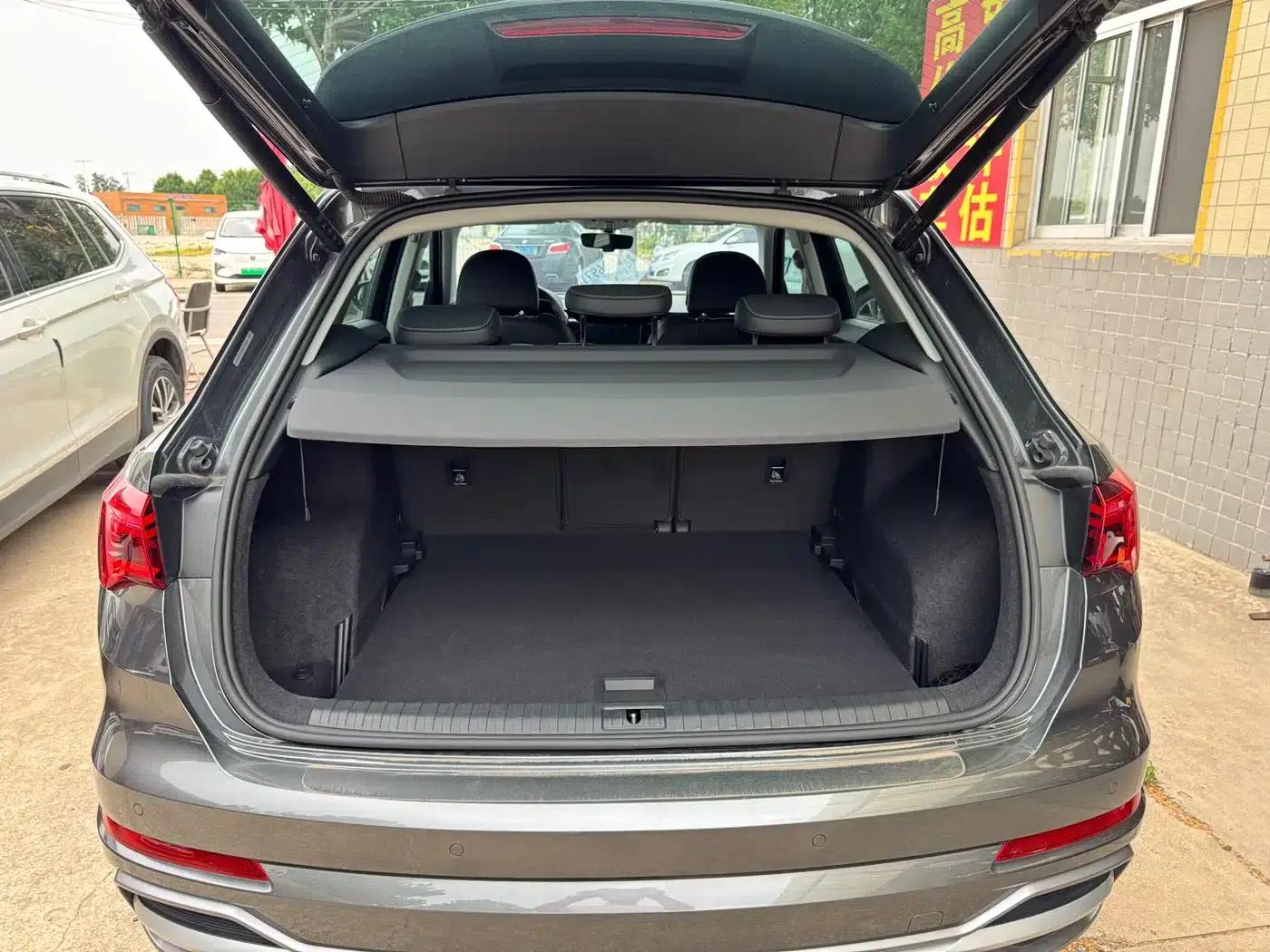 Audi Q3 2022 35 TFSI Fashion Dynamic Edition — миниатюра 10