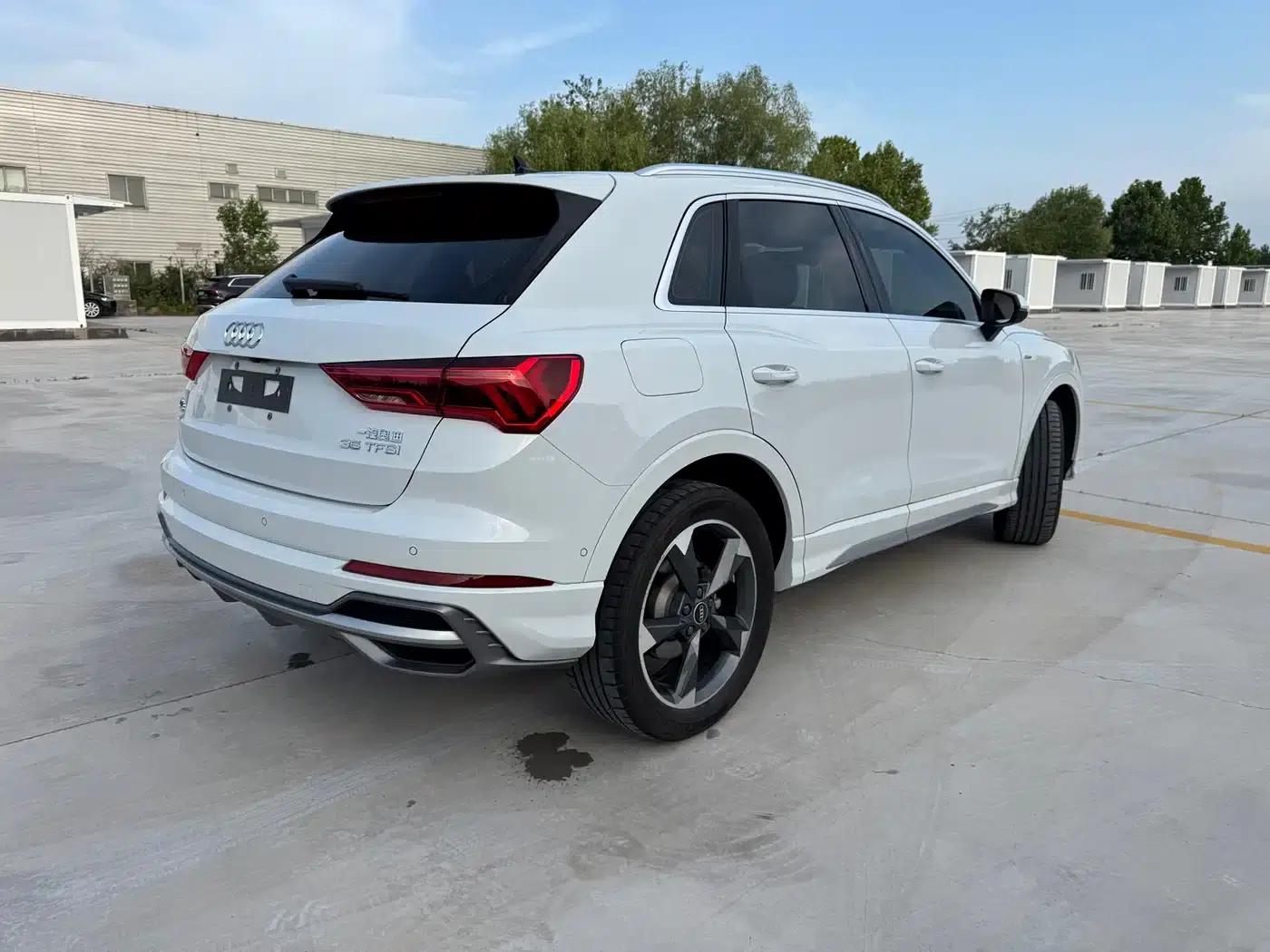 Audi Q3 2022 35 TFSI Fashion Dynamic Edition — миниатюра 12