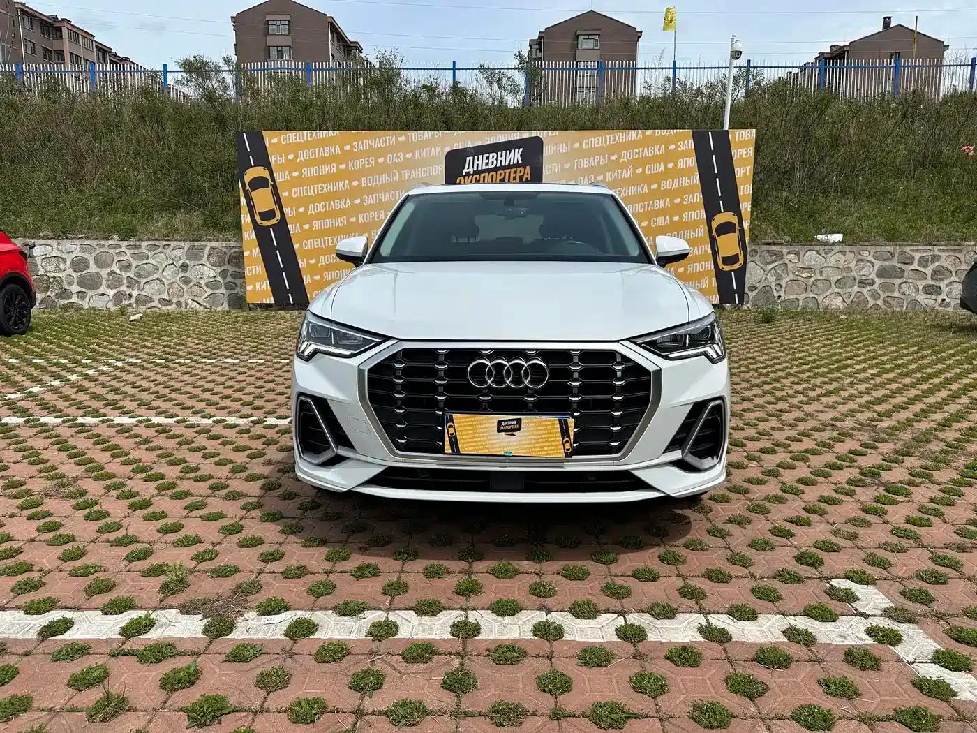 Audi Q3 2022 35 TFSI Fashion Dynamic Edition — миниатюра 1
