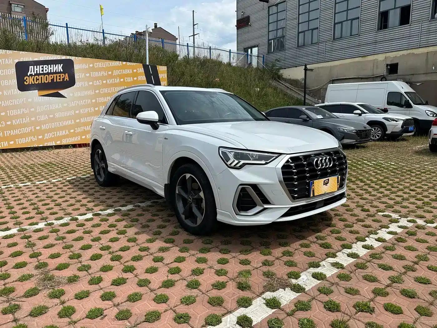 Audi Q3 2022 35 TFSI Fashion Dynamic Edition — миниатюра 2