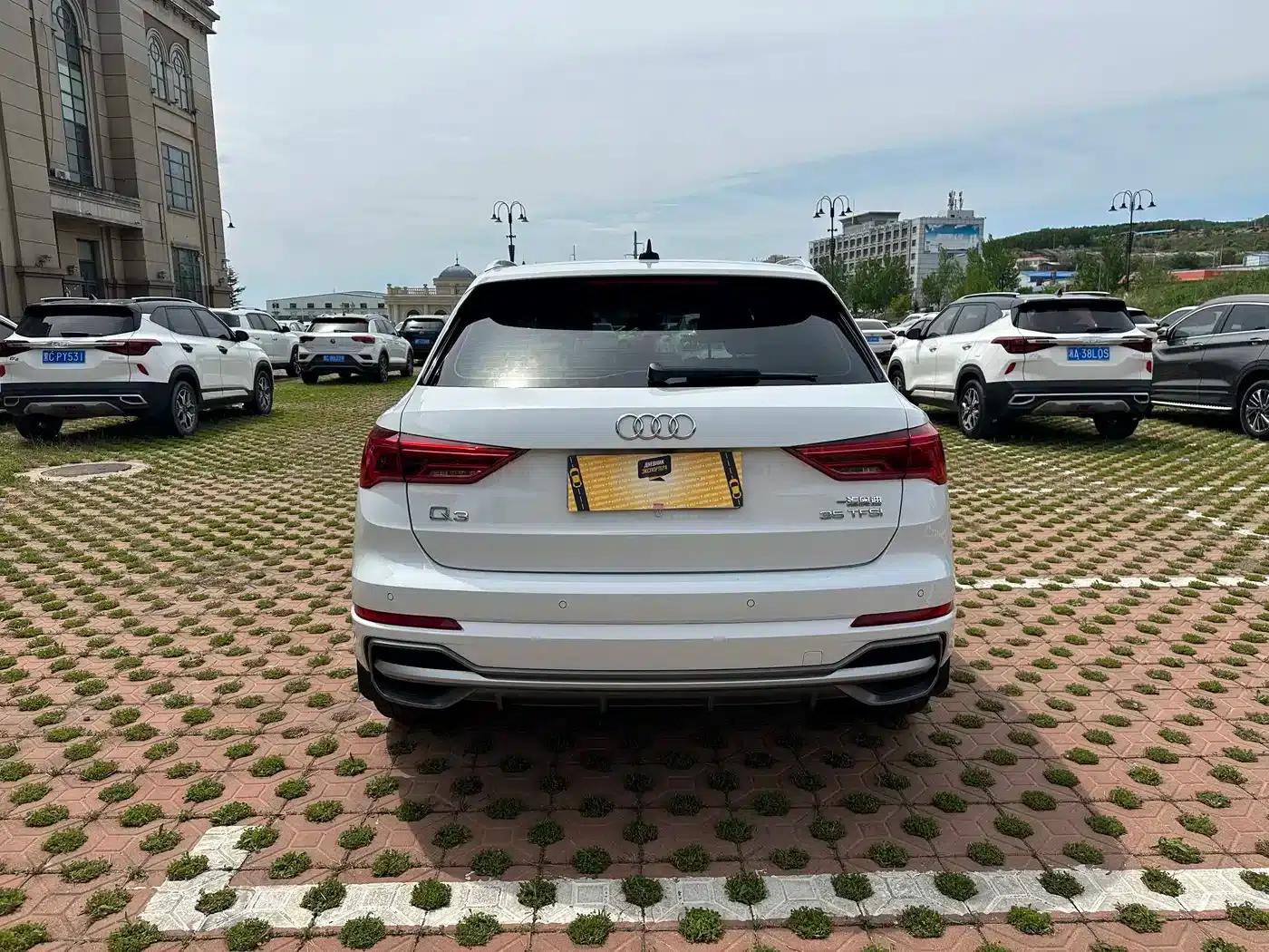 Audi Q3 2022 35 TFSI Fashion Dynamic Edition — миниатюра 5