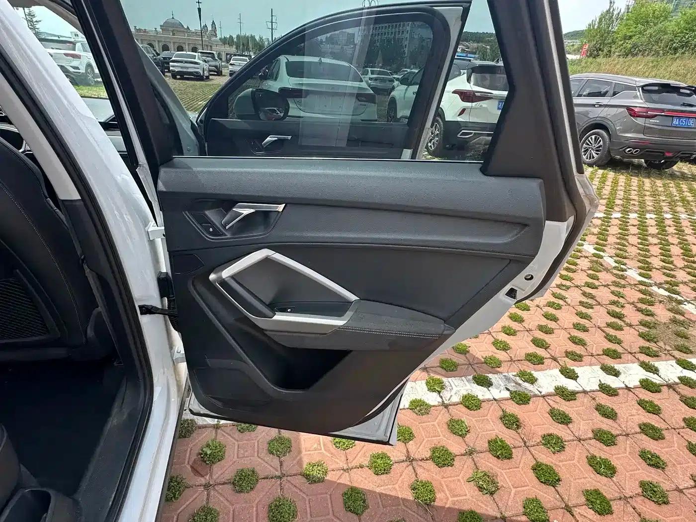 Audi Q3 2022 35 TFSI Fashion Dynamic Edition — миниатюра 7