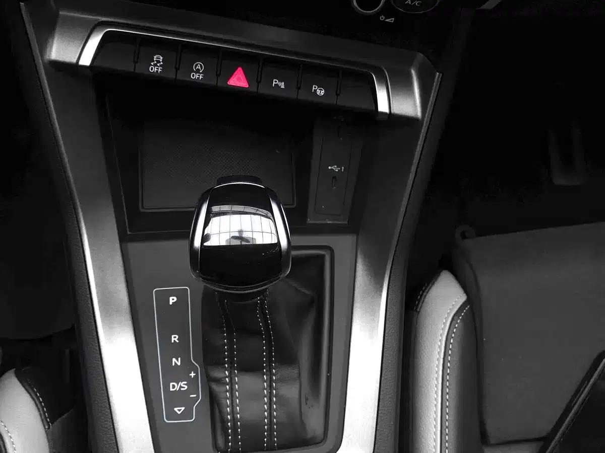 Audi Q3 2022 35 TFSI Fashion Dynamic Edition — миниатюра 19