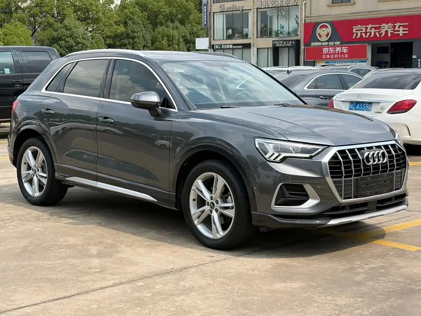 Audi Q3 2021 35 TFSI Fashion Elegance — миниатюра 3