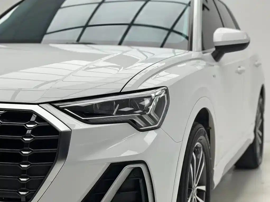 Audi Q3 2022 35 TFSI Progressive Dynamic — миниатюра 4