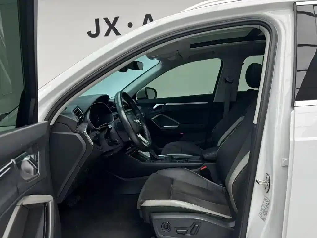 Audi Q3 2022 35 TFSI Progressive Dynamic — миниатюра 10