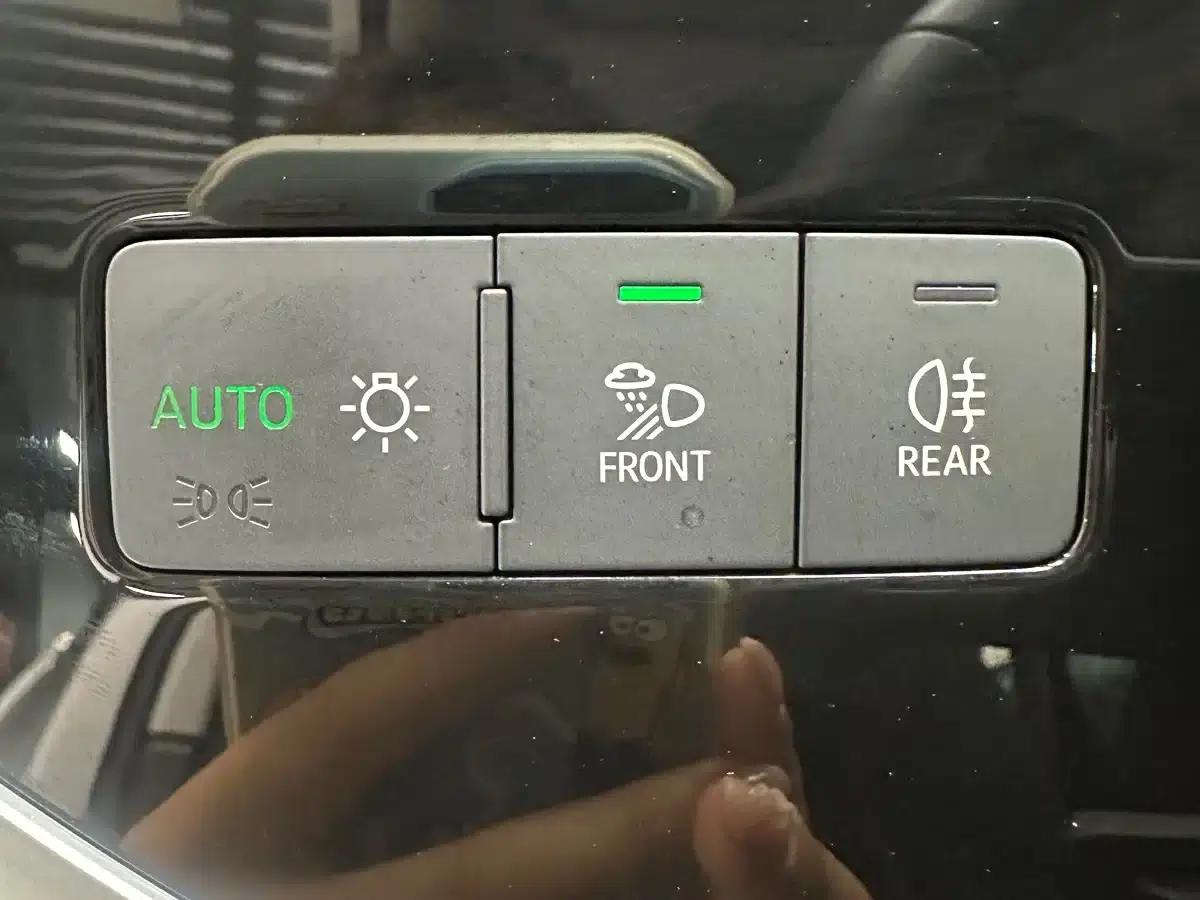 Audi Q3 2023 35 TFSI Fashion Dynamic (1.4T) — миниатюра 13