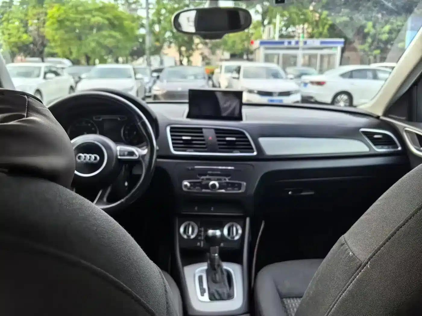 Audi Q3 2015 35 TFSI Progressive — миниатюра 8
