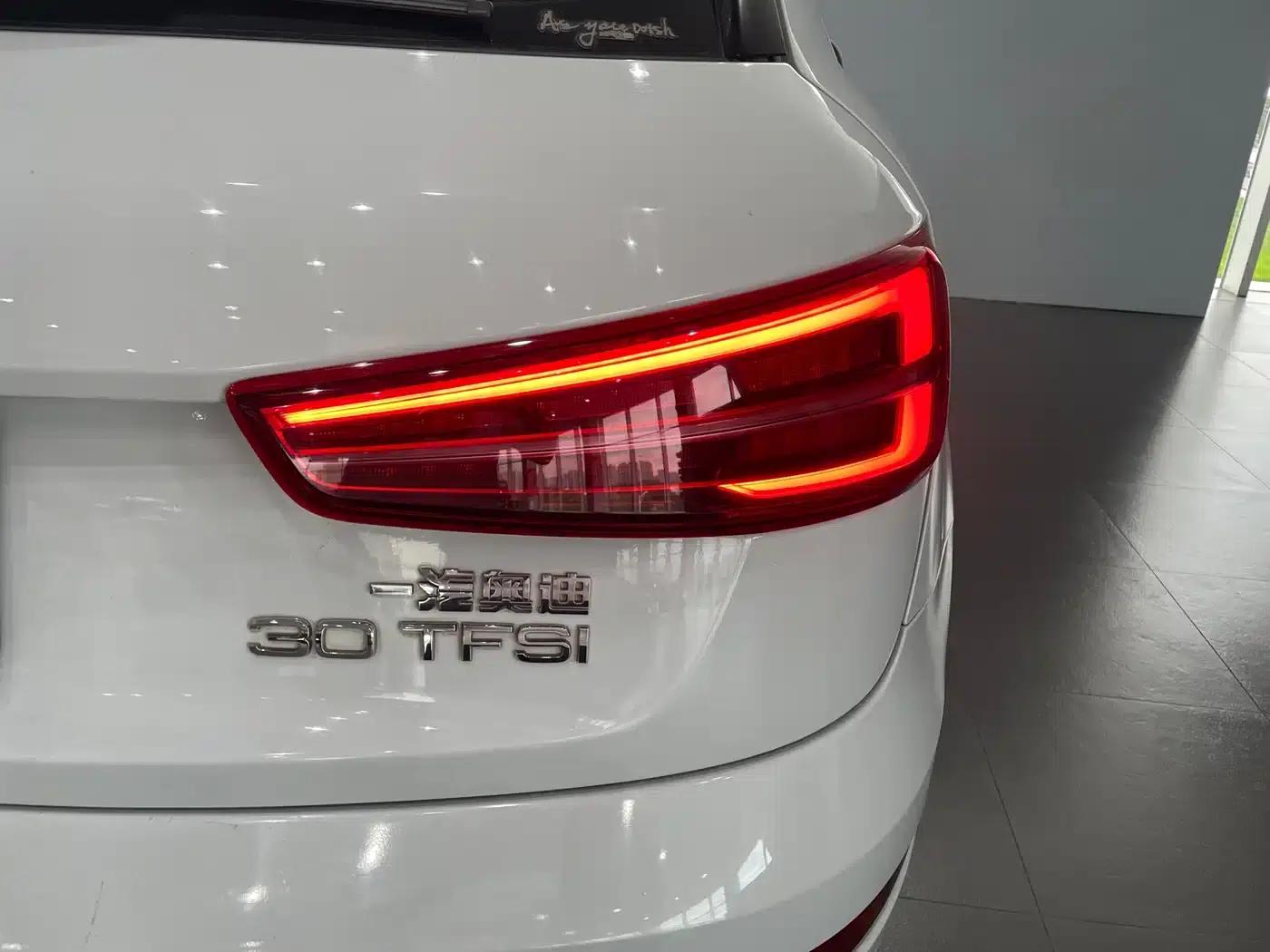 Audi Q3 2017 30 TFSI Fashion Edition — миниатюра 7