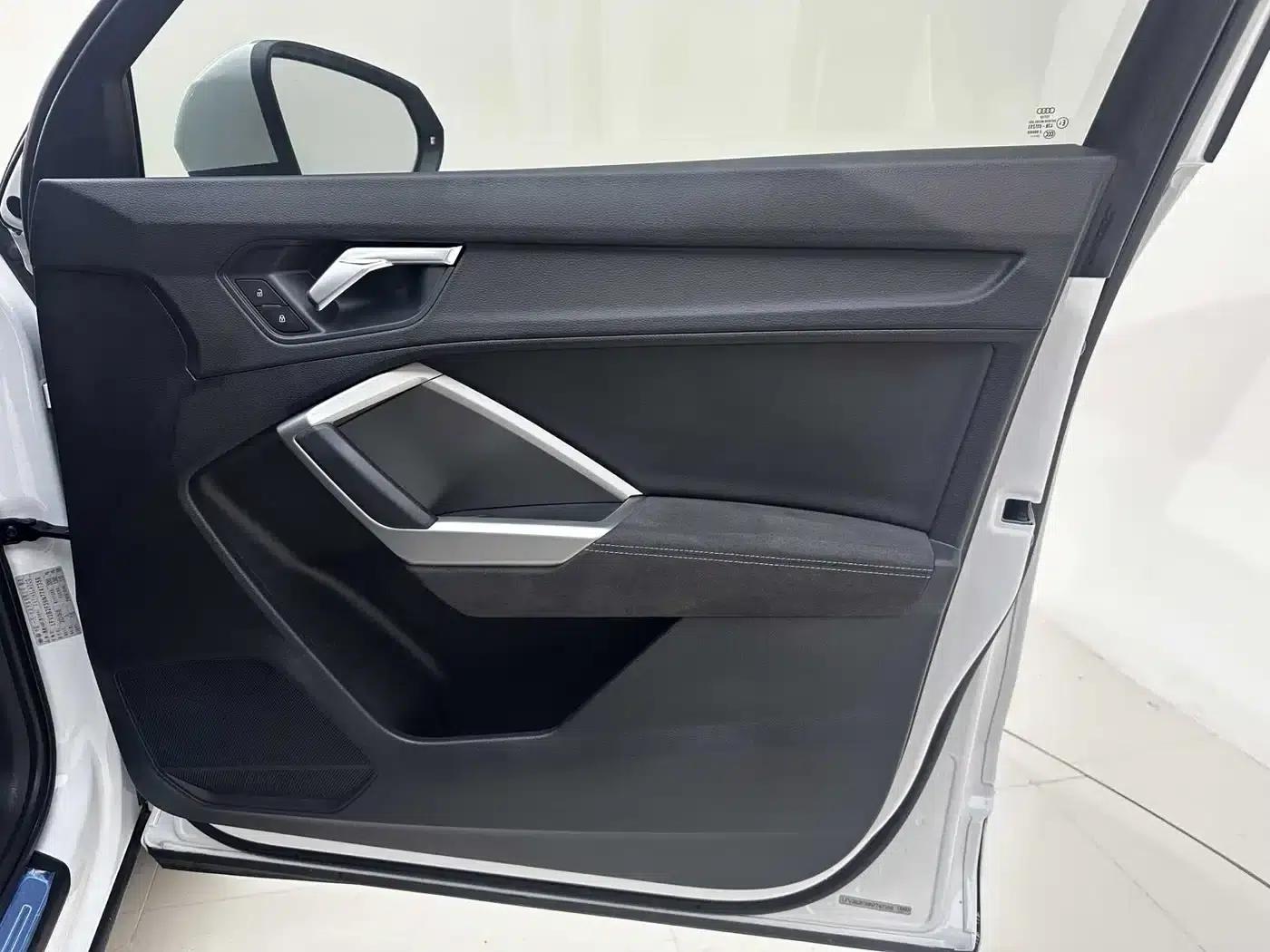 Audi Q3 2022 35 TFSI Fashion Dynamic Edition — миниатюра 30