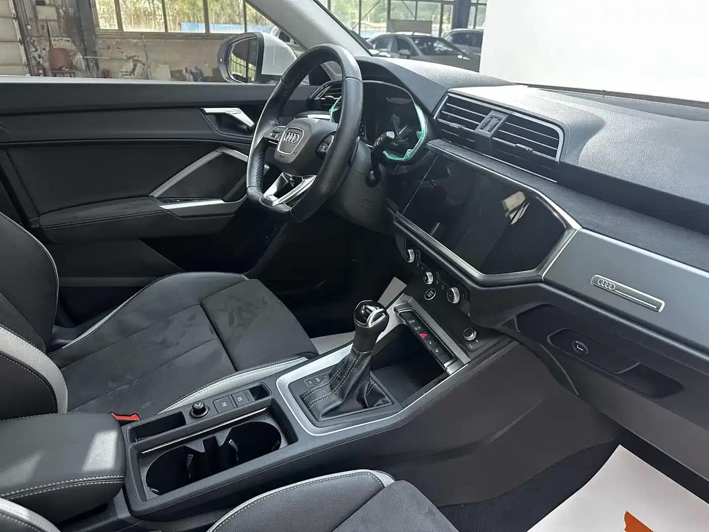 Audi Q3 2022 35 TFSI Fashion Dynamic Edition — миниатюра 9