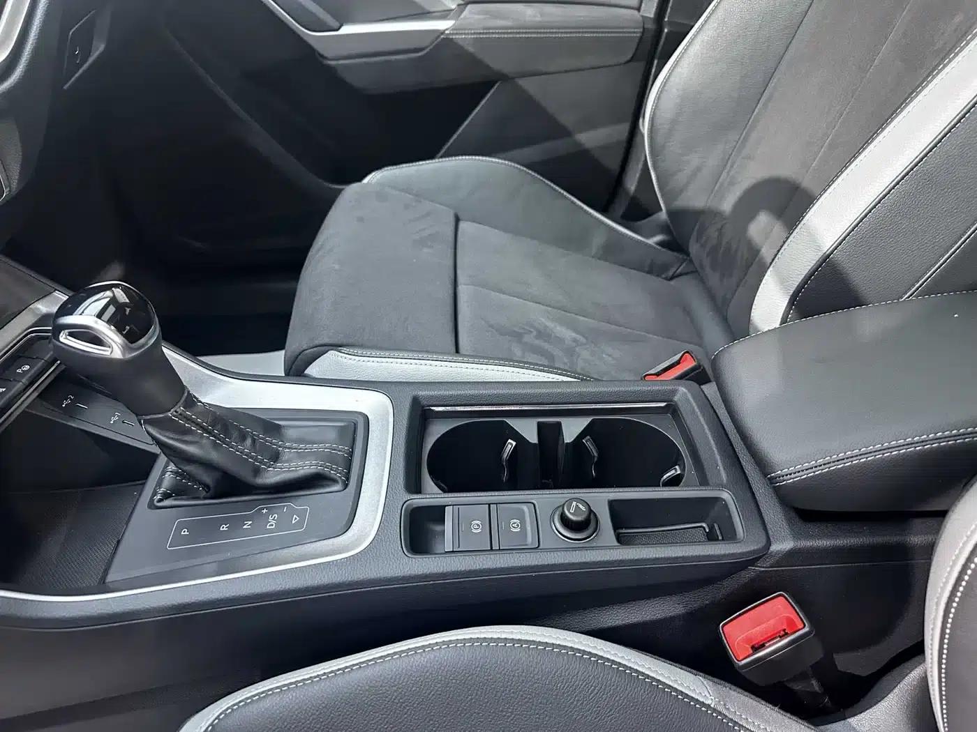 Audi Q3 2022 35 TFSI Fashion Dynamic Edition — миниатюра 10
