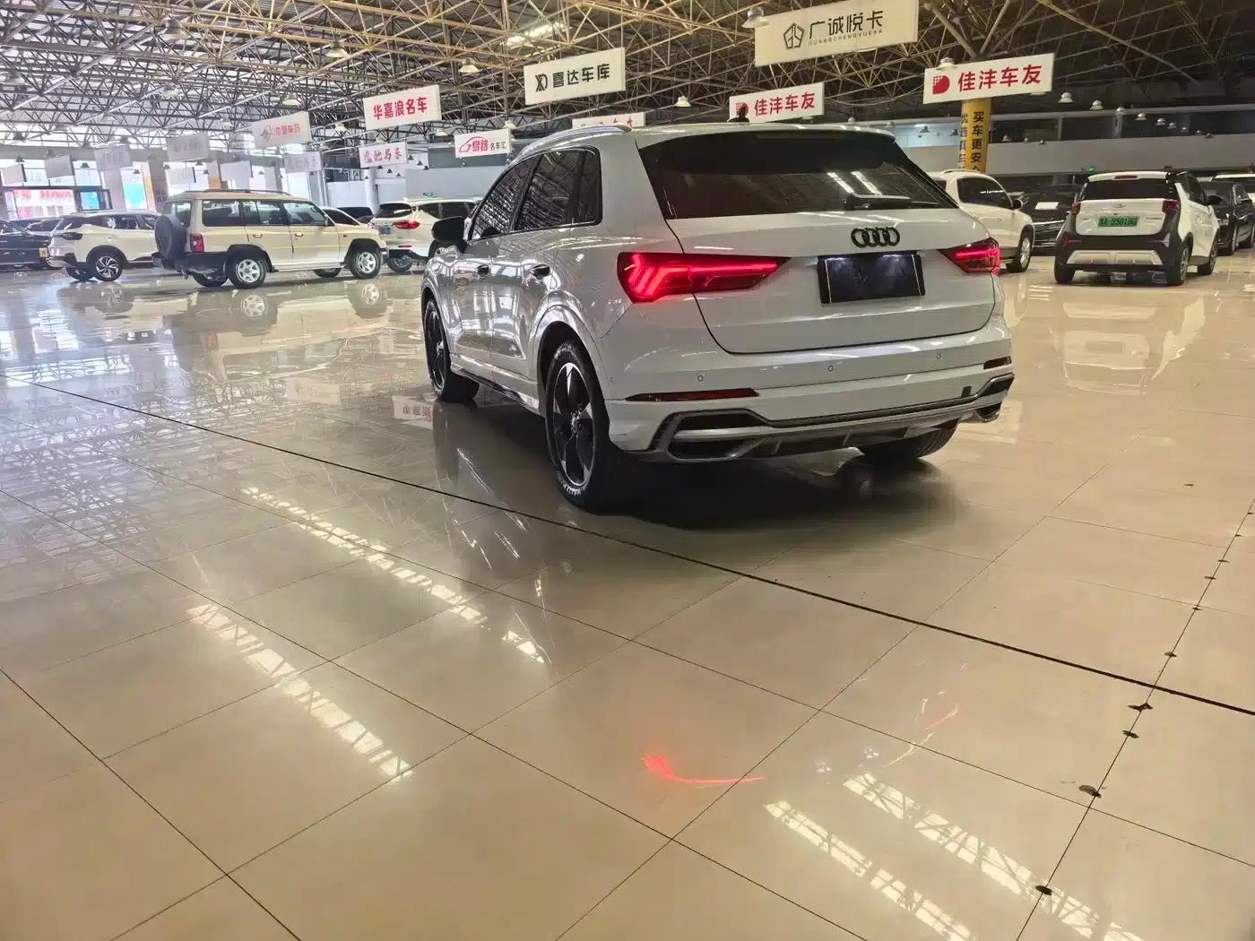 Audi Q3 2022 35 TFSI Fashion Dynamic Edition — миниатюра 9