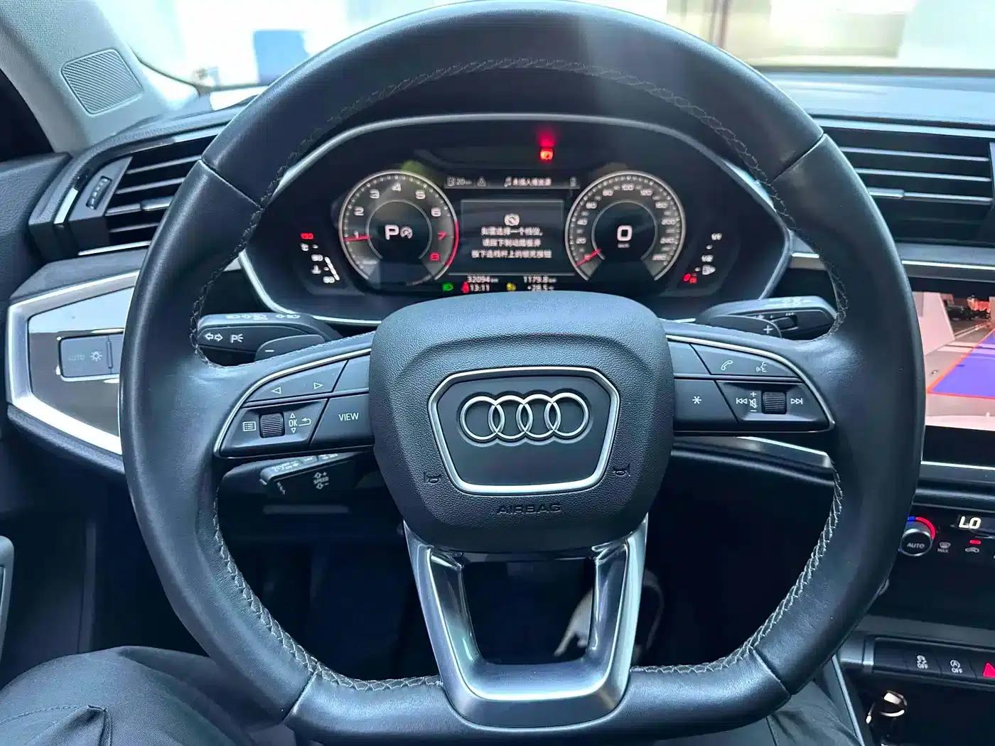 Audi Q3 2022 35 TFSI Fashion Dynamic Edition — миниатюра 12