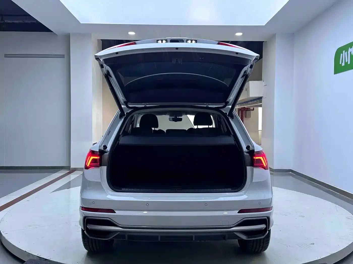 Audi Q3 2022 35 TFSI Fashion Dynamic Edition — миниатюра 22