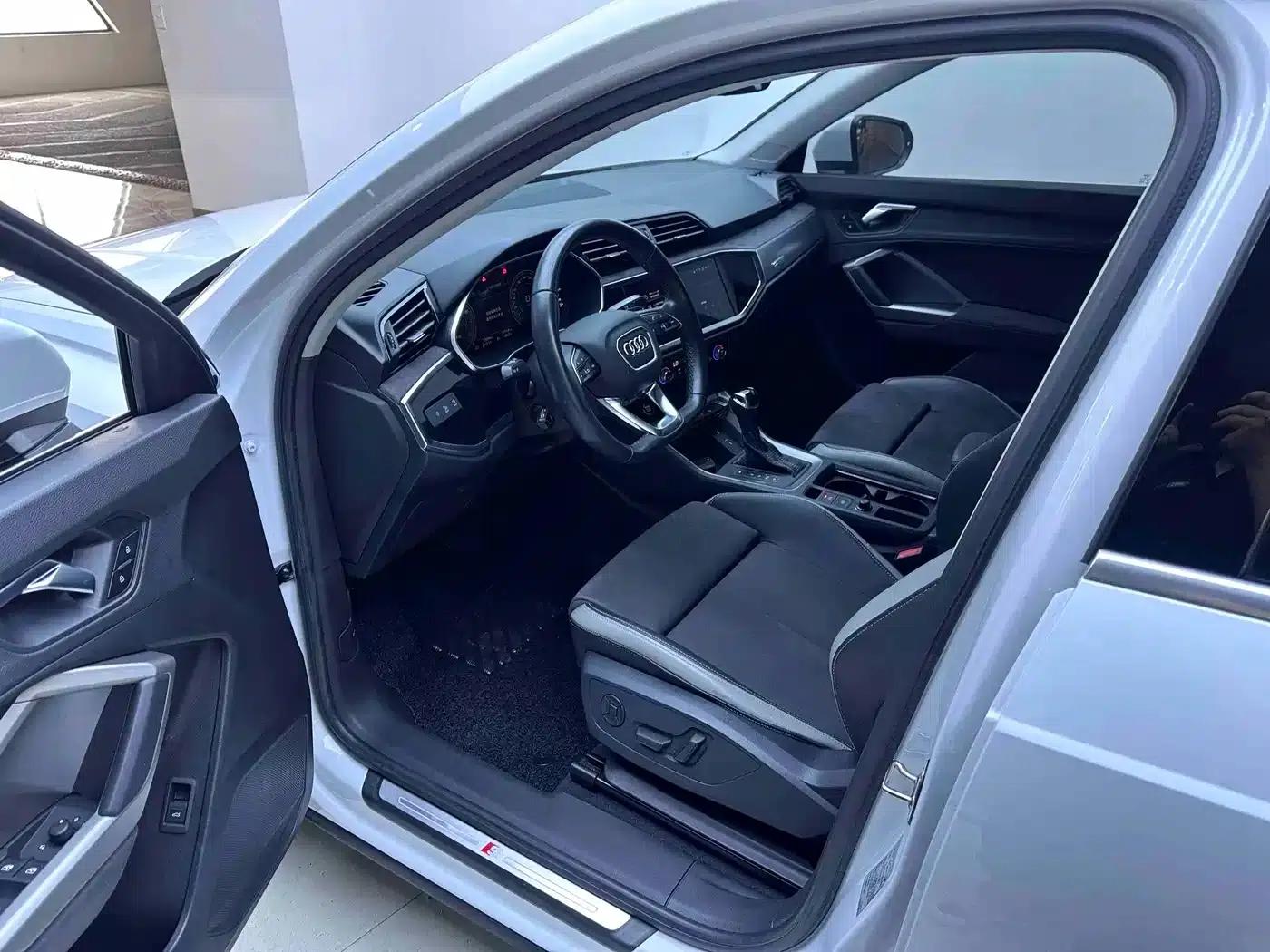 Audi Q3 2022 35 TFSI Fashion Dynamic Edition — миниатюра 9
