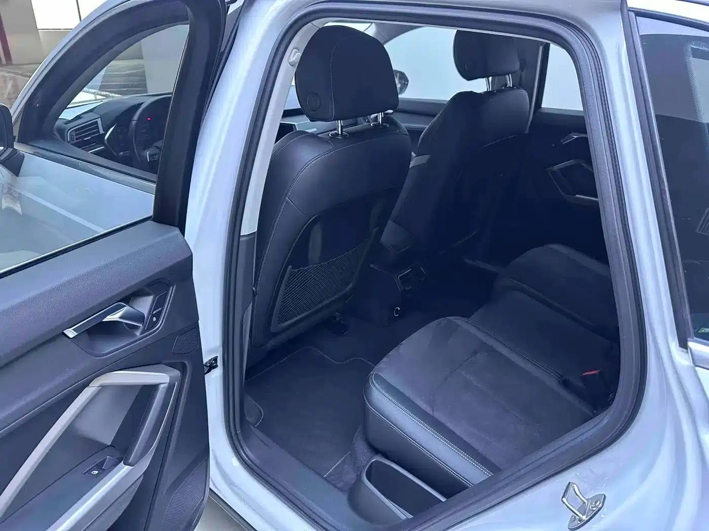Audi Q3 2022 35 TFSI Fashion Dynamic Edition — миниатюра 10