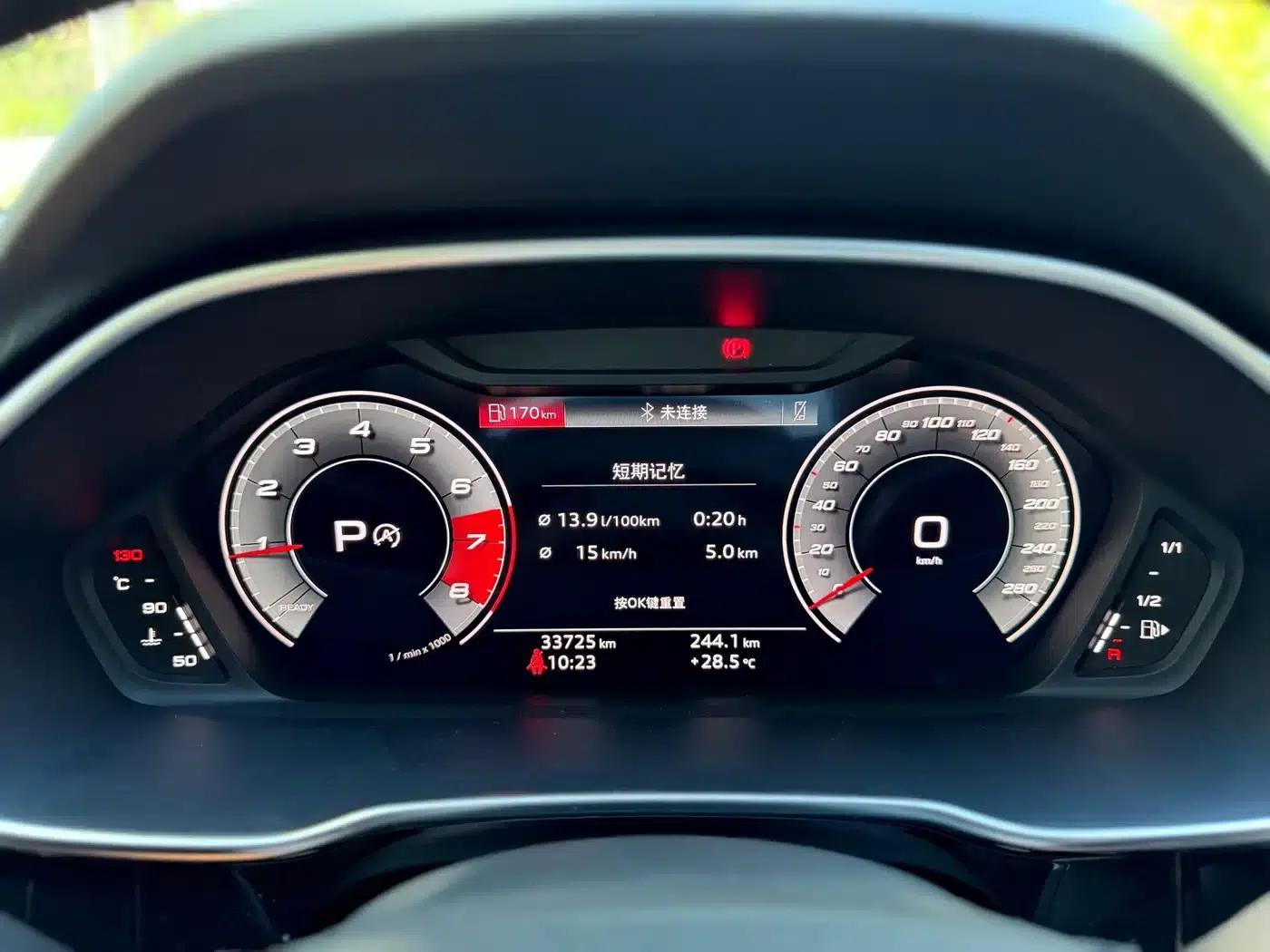 Audi Q3 2022 35 TFSI Fashion Dynamic Edition — миниатюра 4