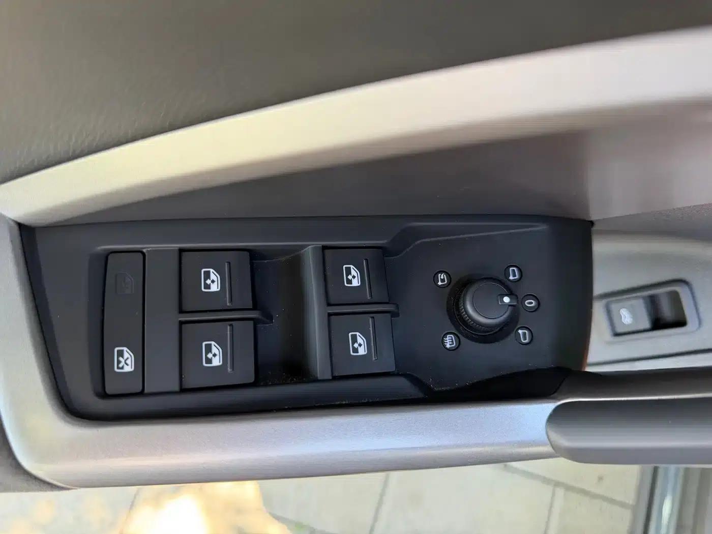 Audi Q3 2022 35 TFSI Fashion Dynamic Edition — миниатюра 7