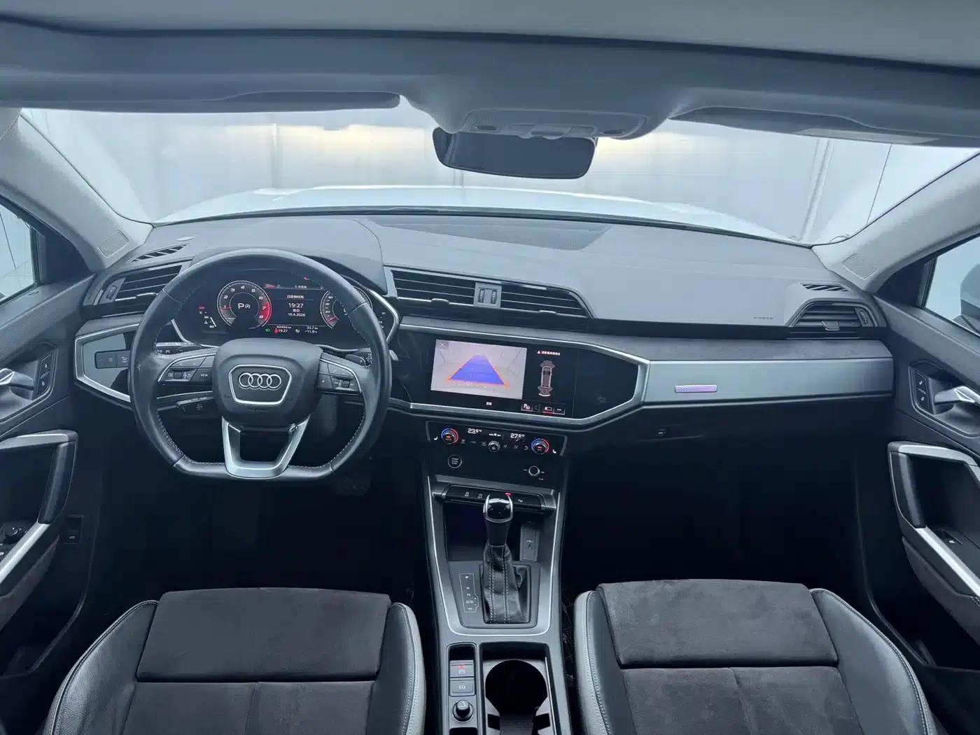 Audi Q3 2022 35 TFSI Fashion Dynamic Edition — миниатюра 13