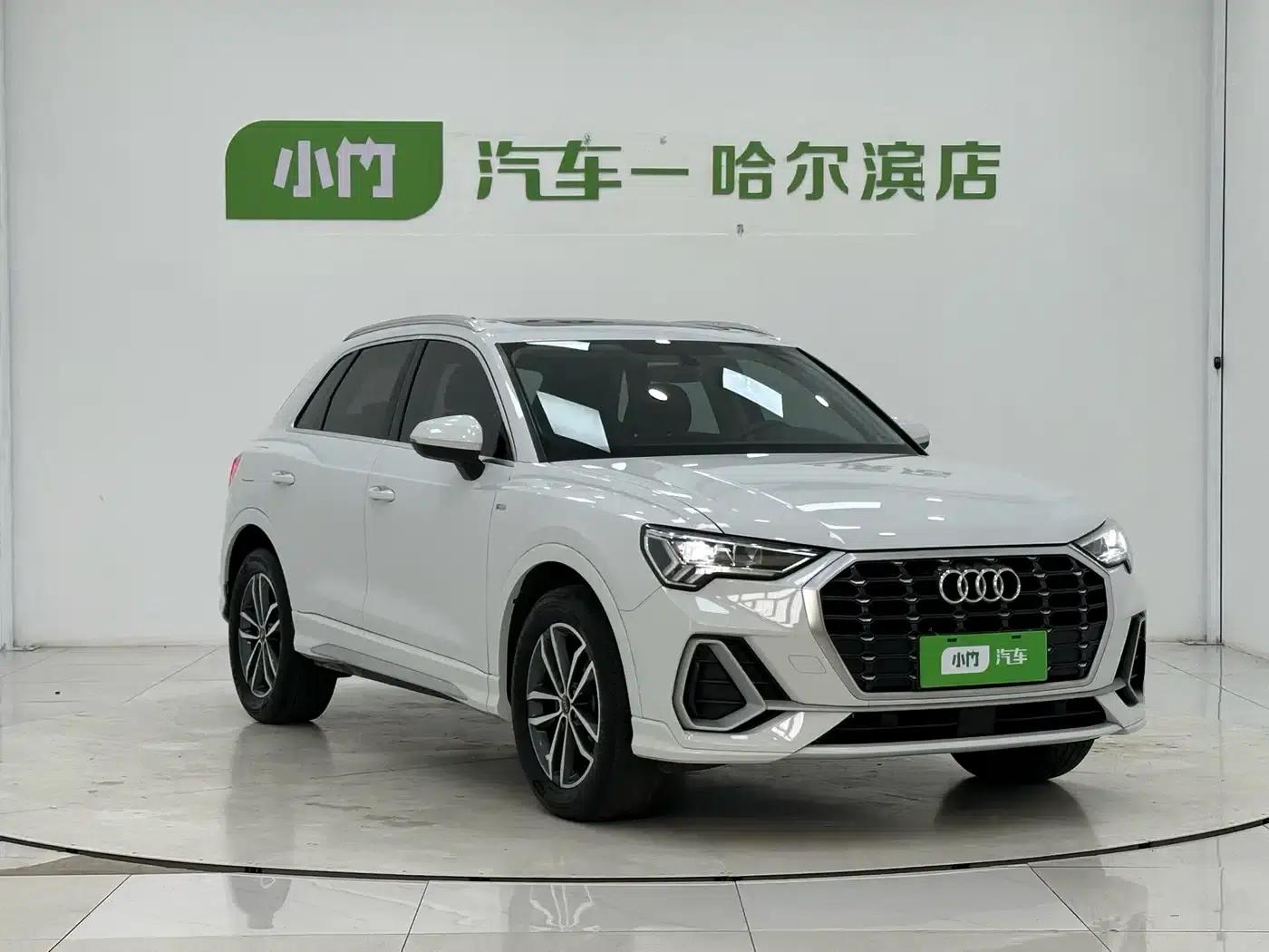 Audi Q3 2023 35 TFSI Progressive Dynamic (1.4T) — миниатюра 3