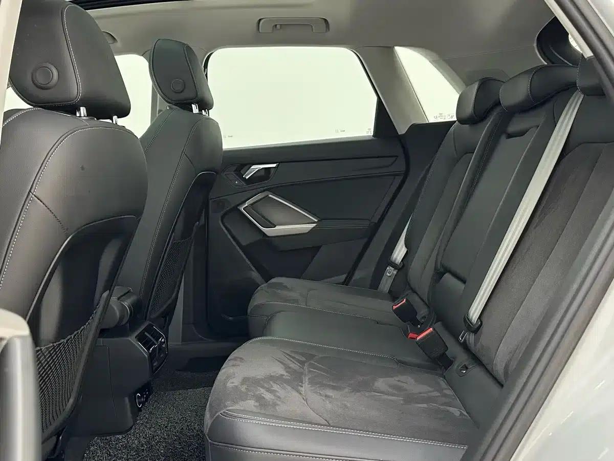 Audi Q3 2023 35 TFSI Progressive Dynamic (1.4T) — миниатюра 8