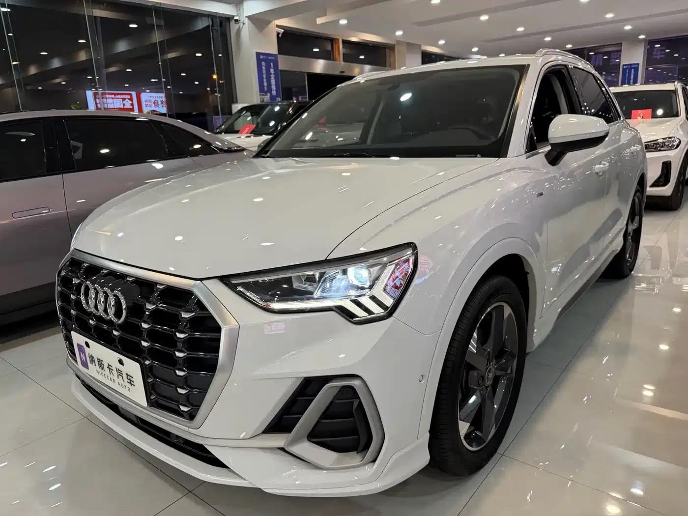 Audi Q3 2021 35 TFSI Fashion Dynamic Edition — миниатюра 1