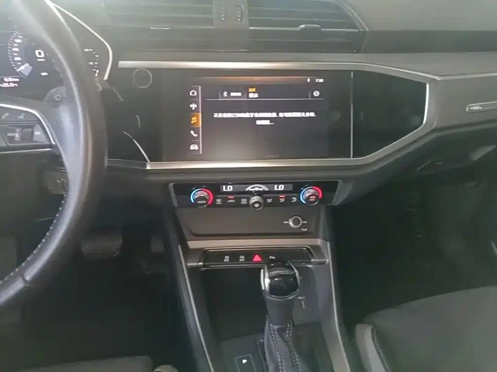 Audi Q3 2019 35 TFSI Progressive Dynamic Edition — миниатюра 13
