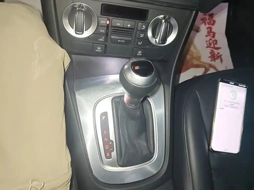 Audi Q3 2015 30 TFSI Comfort — миниатюра 14