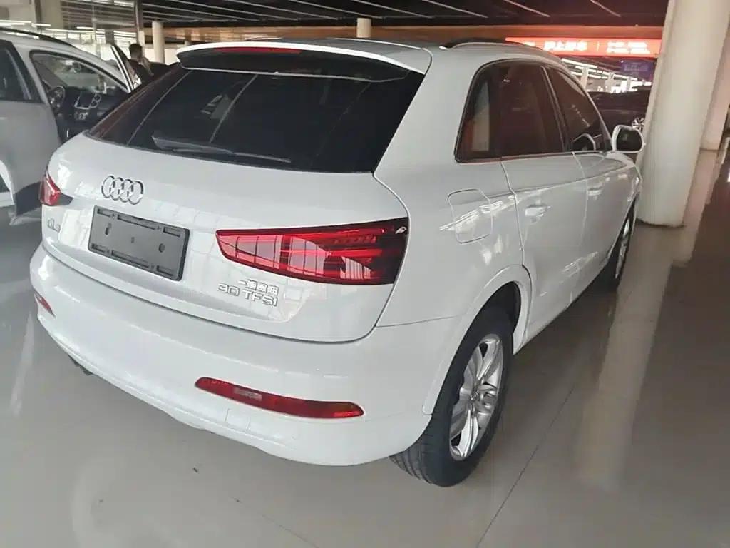 Audi Q3 2015 30 TFSI Comfort — миниатюра 7